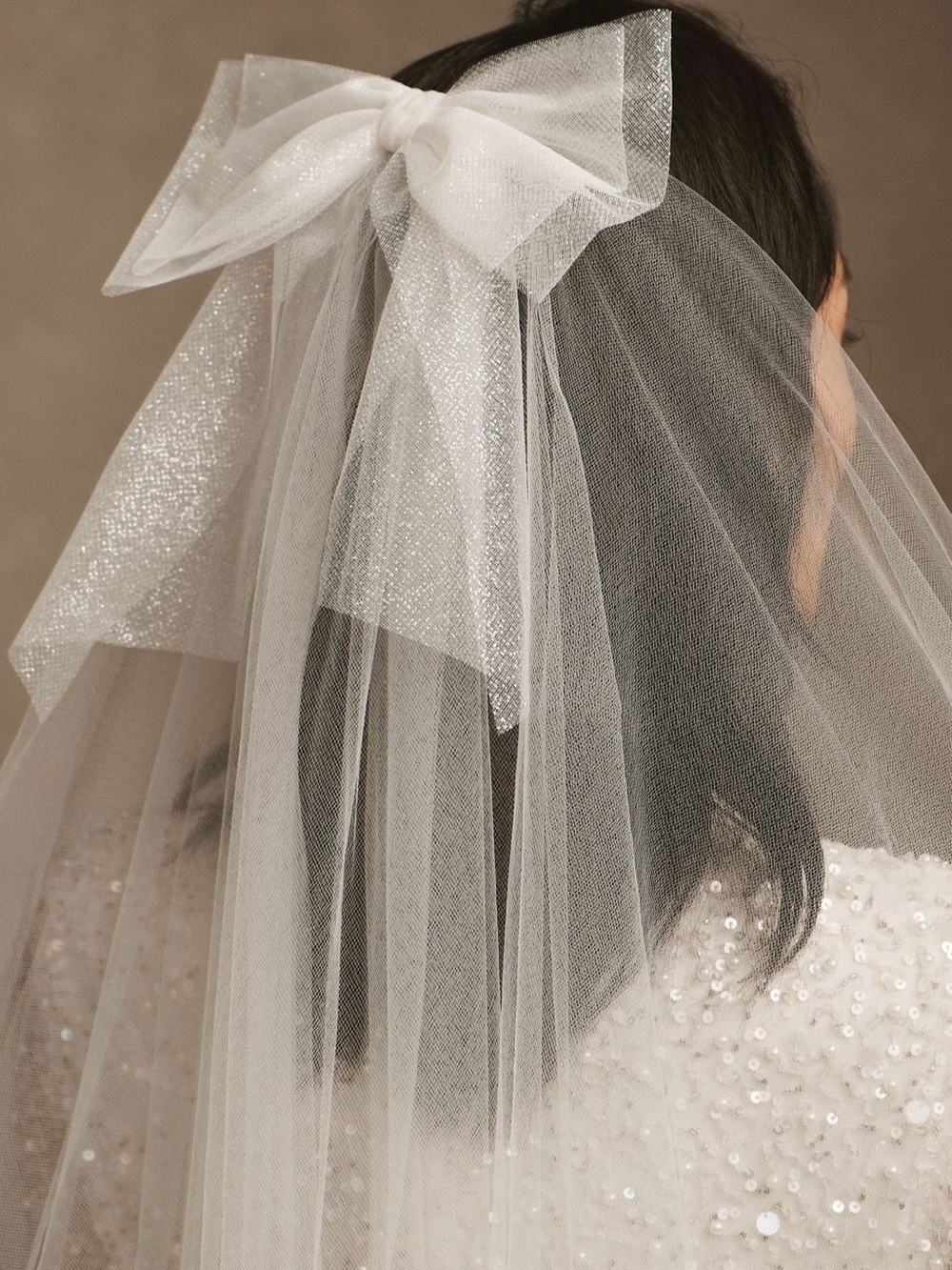 Anthropologie Ivory Tulle Bow Veil Hair Accessory